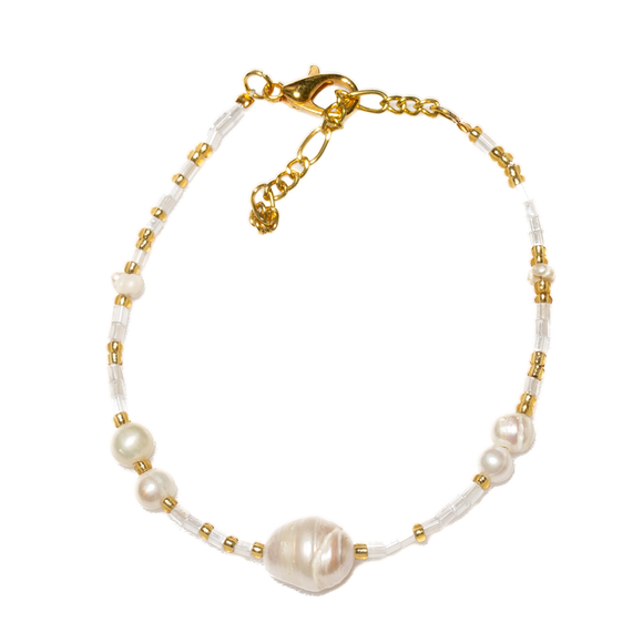 Bead Bracelet With large Pearl