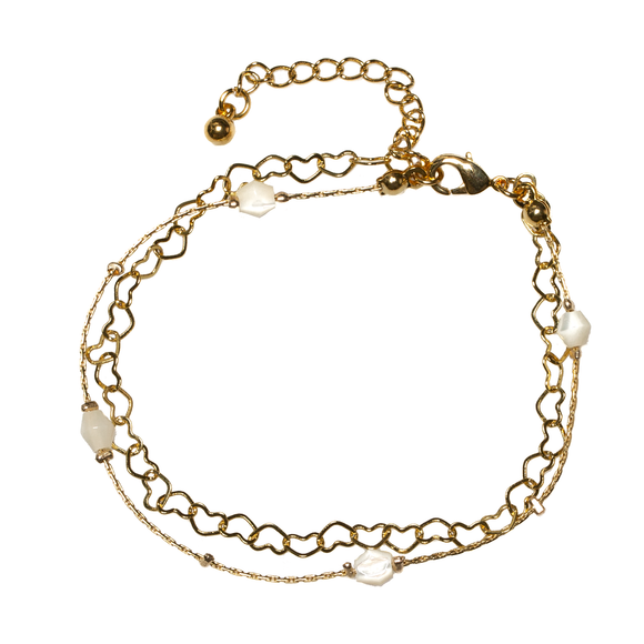 Heart Chain Bracelet With White Bead In Gold Plate