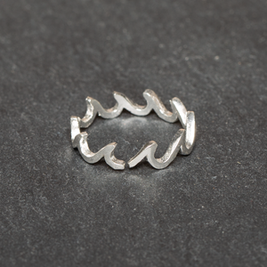 Wave Ring _ Silver Plate