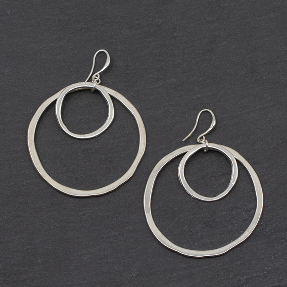 Simple Double Ring Earrings In Silver Plate