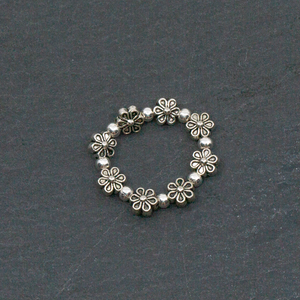 Elasticated Flower Ring In Silver Plate